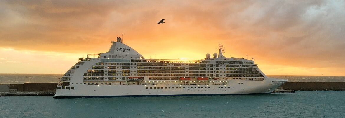 SEVEN SEAS VOYAGER TEMPORADA 2021/2022